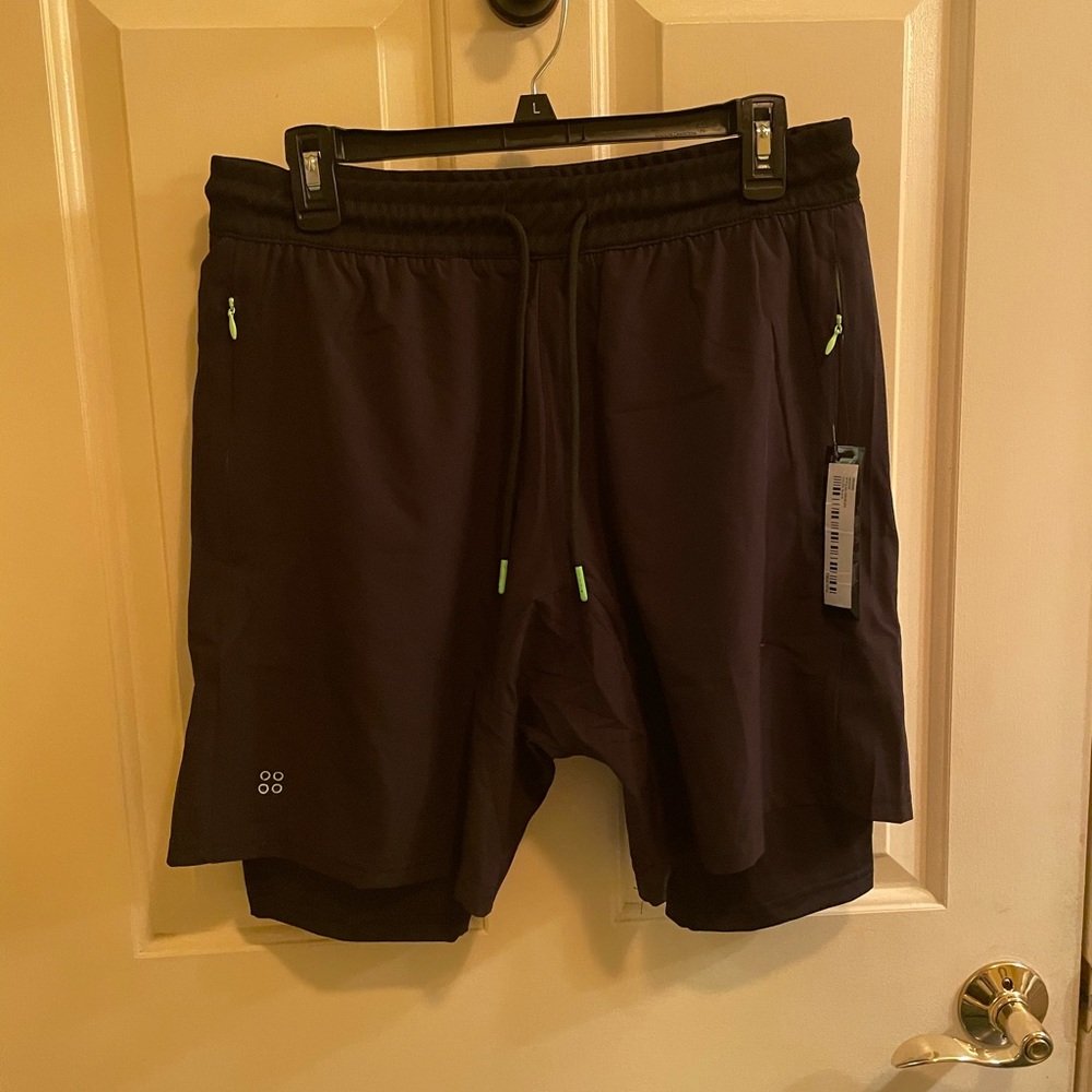 NWT Grand AC Workout Shorts w/ Liner - Black - M